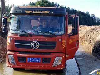 东风商用车 天锦 