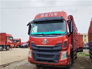 东风柳汽 乘龙 6米8高栏货车