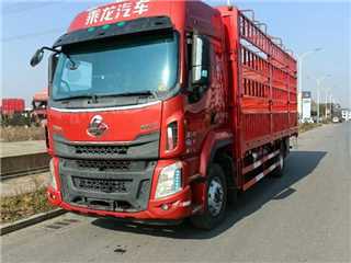 东风柳汽 乘龙 乘龙6米8高栏货车