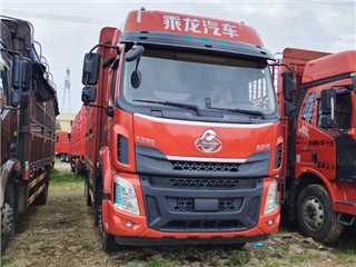 东风柳汽 乘龙 乘龙6米8高栏货车