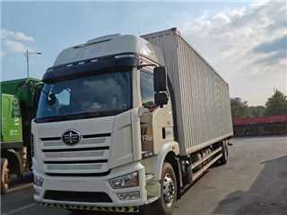 一汽解放 解放J6L 解放9米8大单桥厢式货车厢式货车