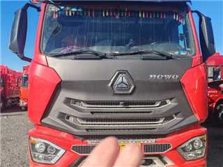 中国重汽 豪沃N5G 6缸240载货车