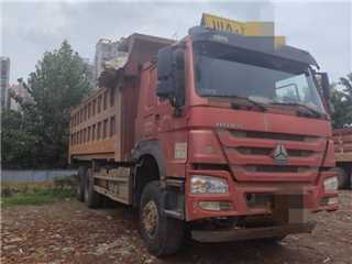 中国重汽 豪沃重卡 国六