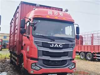 温州二手江淮 格尔发 江淮7米8厢车