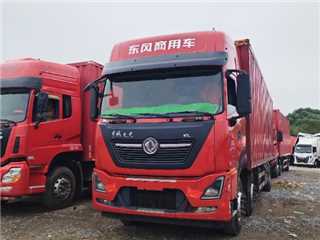东风商用车 天龙 天龙前四后四厢式货车