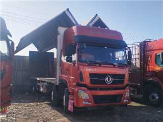 马鞍山二手东风商用车 天龙 天龙前四后四9米6飞翼