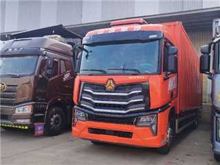 中国重汽 豪沃TX 豪沃MAX大单桥厢车