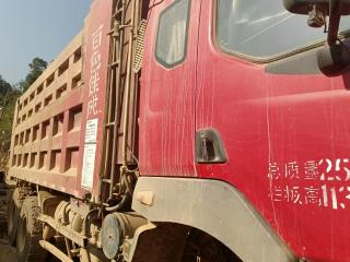 东风柳汽 霸龙 M5