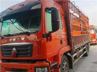 中国重汽 汕德卡 