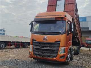 东风柳汽 乘龙 乘龙H7前四后八高栏自卸