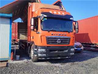 淮南二手中国重汽 SITRAK G5 汕德卡前四后四9米6飞翼