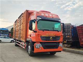 广州二手中国重汽 豪沃TX 大单桥9米8厢车带尾板