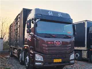 青岛解放 解放JH6 前四后四厢式货车
