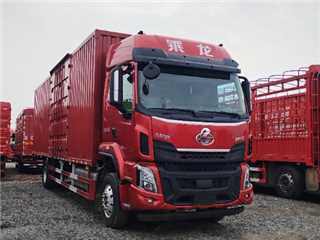 东风柳汽 乘龙 320马力乘龙9米8厢车