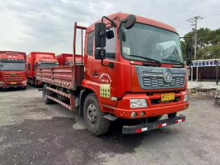东风商用车 天锦6.8米 6.8米栏板 180马力