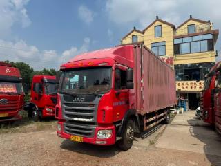 嘉定二手江淮  7米7箱式 